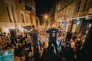 Melodrama pod širým nebem. Bylo to krásné a intenzivní díky @korsokrymska díky @miketrafik a celé crew. Fotky napsal život...