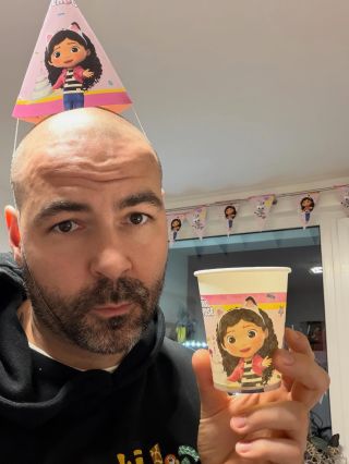 Včerejší večírek byl challenge i pro ostřílený matadory. Dneska pokračujeme na jiný párty! Vám všem, co jste byli moc...